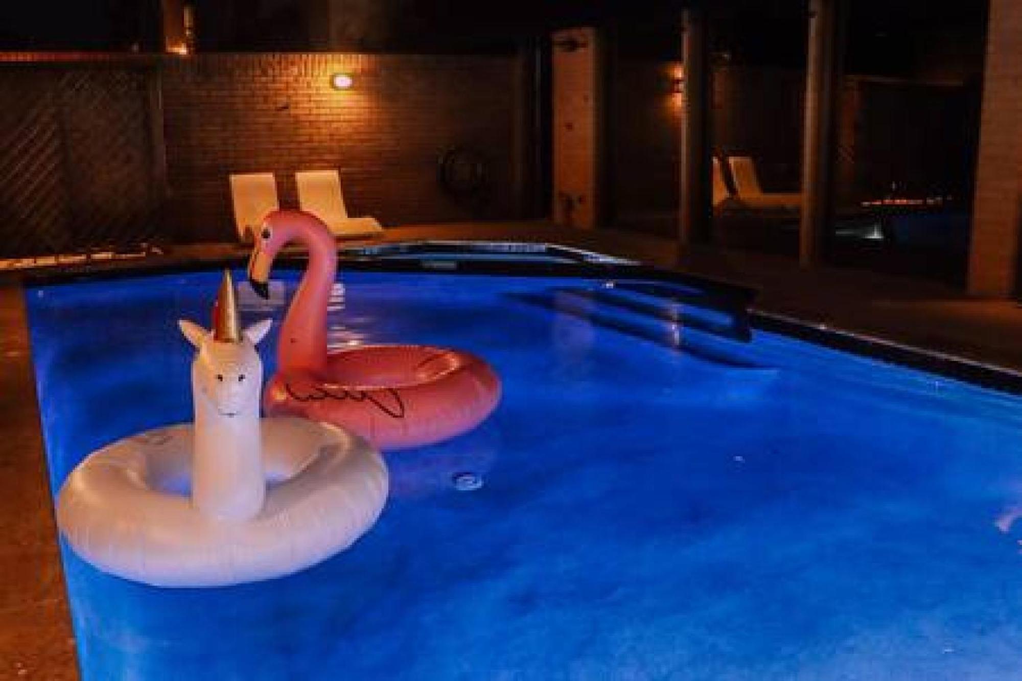 Lovely 4Bd House W Pool, Hot Tub And Free Parking Houston Extérieur photo